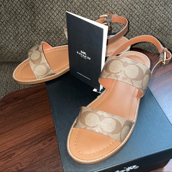 Coach Shoes - COACH Henny Sig Classic Sandals Sz 8.5 New!